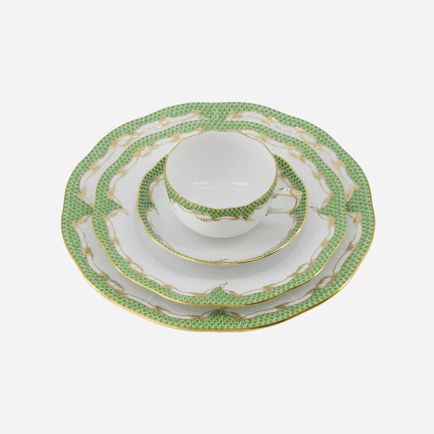 HEREND - Fish Scale Teacup & Saucer