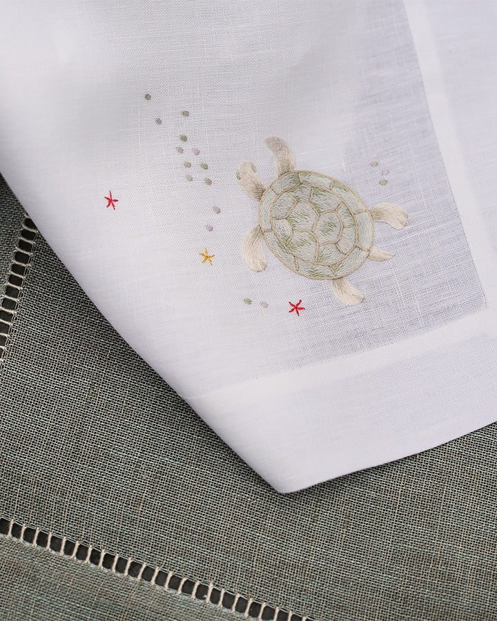 Gayle Warwick Sea Life Starfish linen napkin