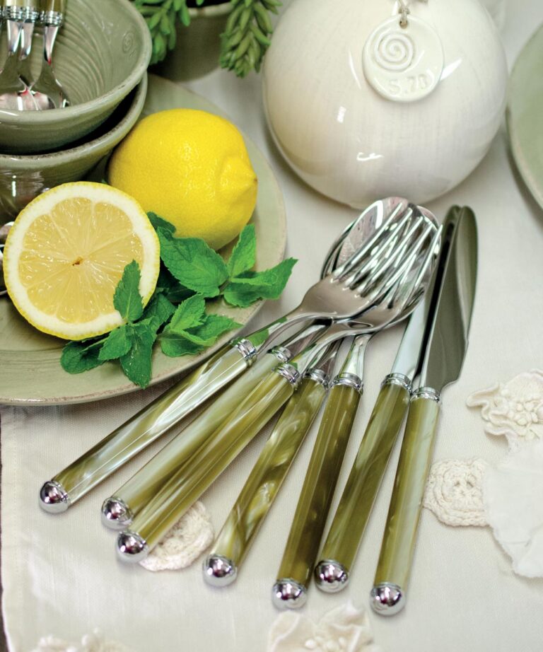 Rodi Olive green 4 pieces table set